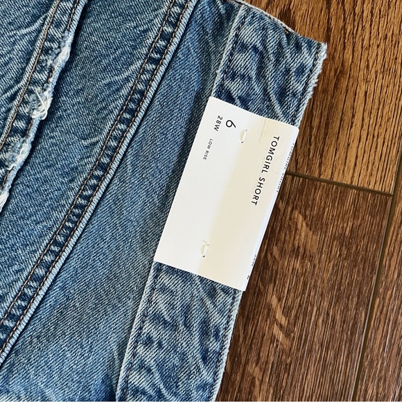 American Eagle Outfitters Low rise Tomgirl Shorts - Picture 2 of 3